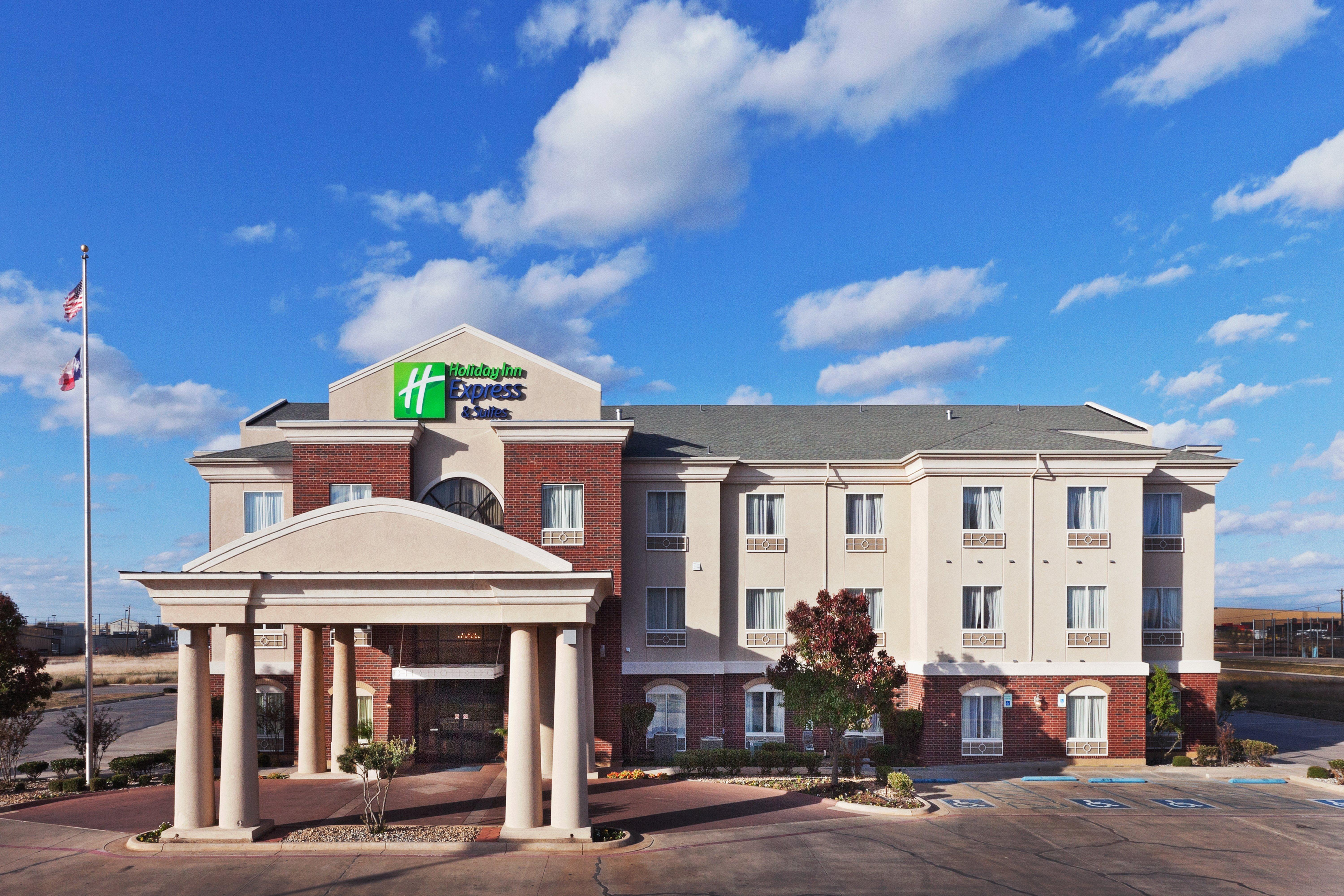 Holiday Inn Express Hotel And Suites Abilene By Ihg Exterior photo