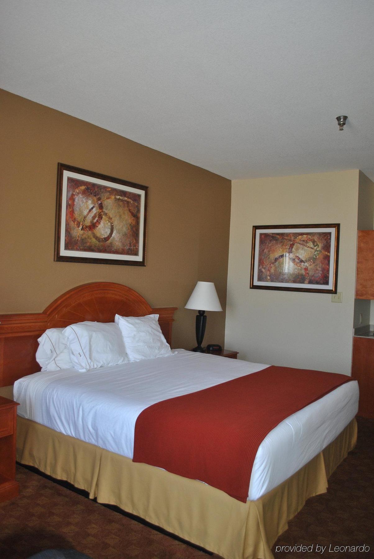 Holiday Inn Express Hotel And Suites Abilene By Ihg Exterior photo