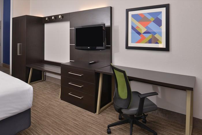 Holiday Inn Express Hotel And Suites Abilene By Ihg Exterior photo